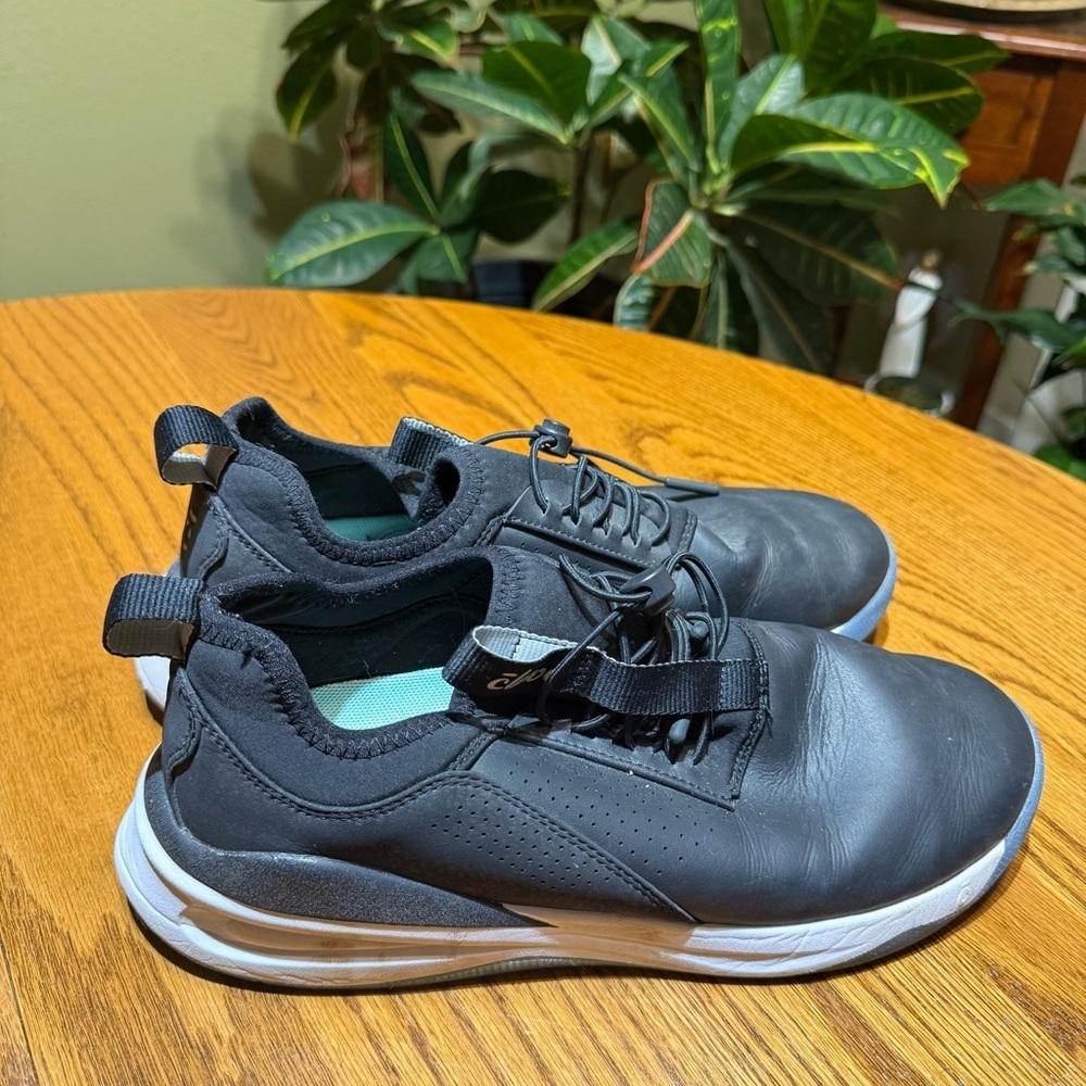 Clove Classic Night Shift Black/White Women's Bungee Athletic Shoe Size 10